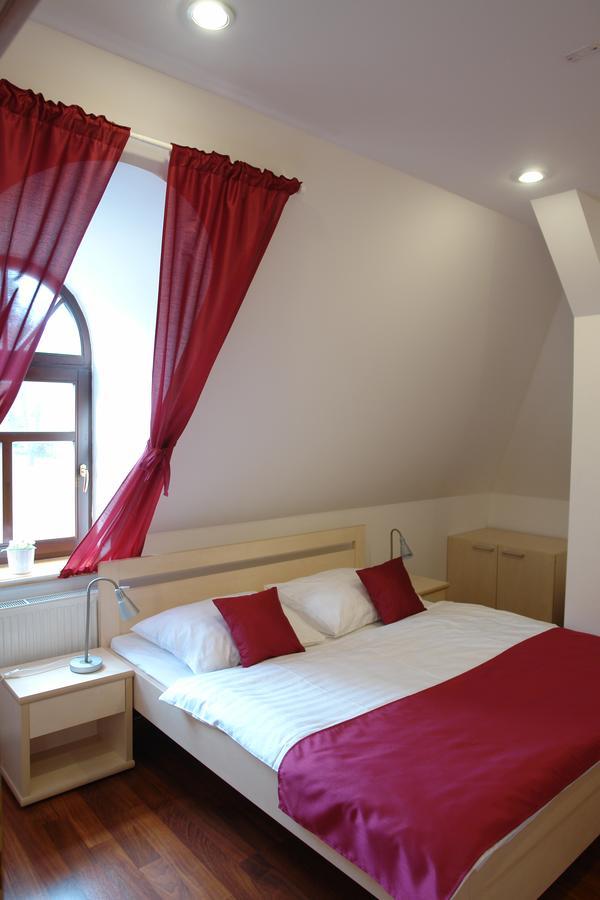 Hotel Strelnice Teplice nad Metují Dış mekan fotoğraf